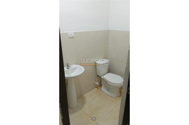 Locales y Bodegas, Alquiler, Bella Suiza - $2.500.000
