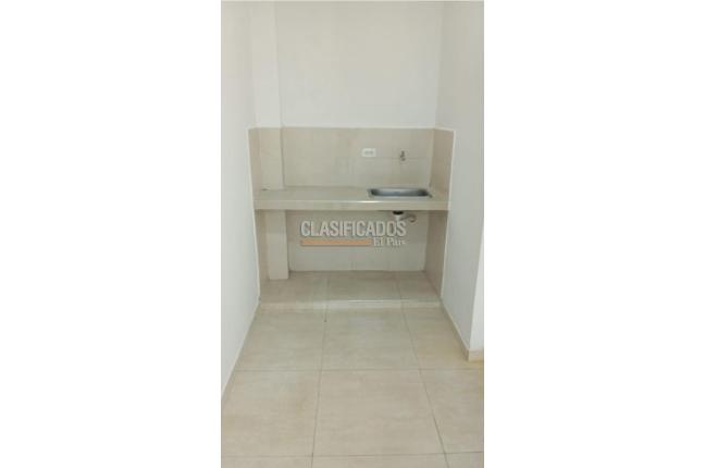 Locales y Bodegas, Alquiler, Bella Suiza - $2.500.000