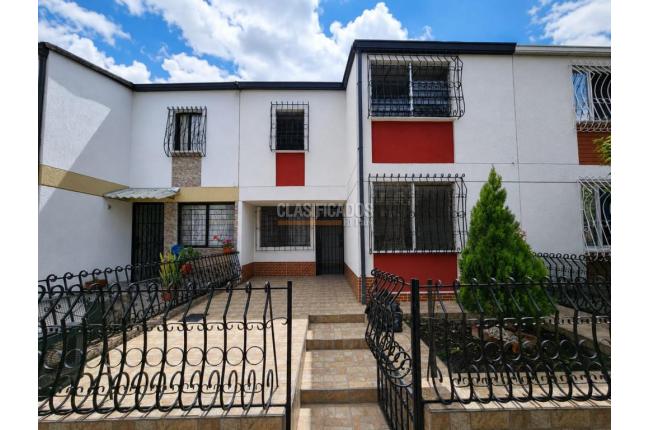 Casas, Venta, Álamos - $350.000.000