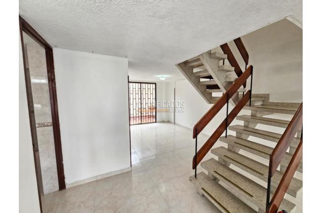 Casas, Venta, Álamos - $350.000.000