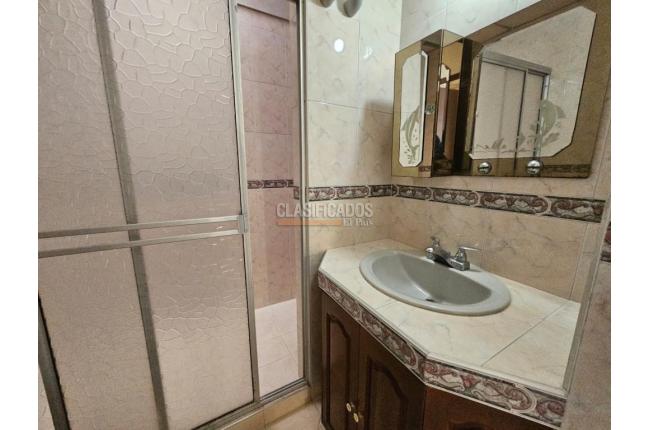 Casas, Venta, Álamos - $350.000.000