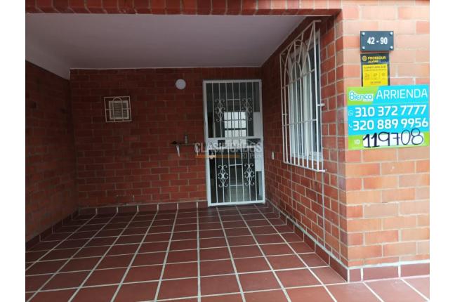 Casas, Alquiler en Ciudad Pacifica