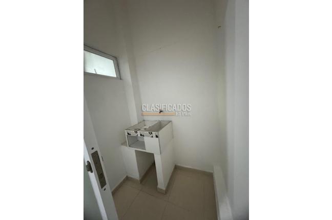 Apartaestudios, Alquiler, La Flora - $950.000