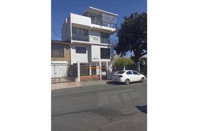 Edificios, Venta en Capri