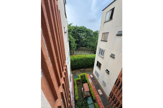 Apartamentos, Alquiler, Cañaverales - $1.200.000