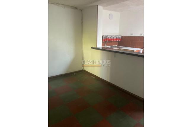 Apartaestudios, Alquiler en San Cayetano