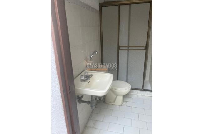 Apartaestudios, Alquiler en San Cayetano