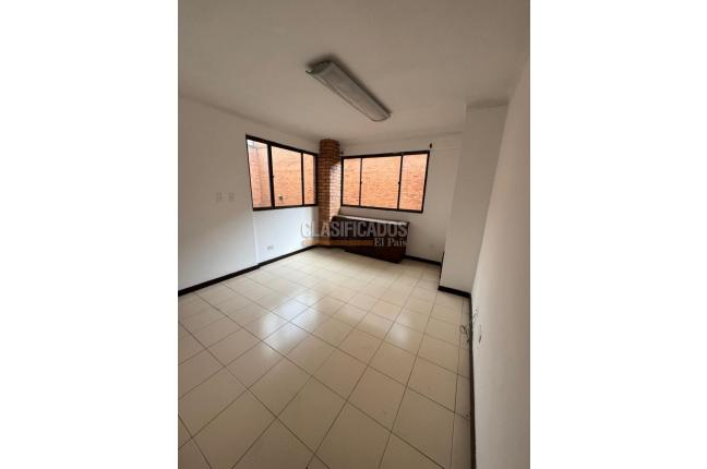 Oficinas y Consultorios, Alquiler, Tequendama - $2.800.000