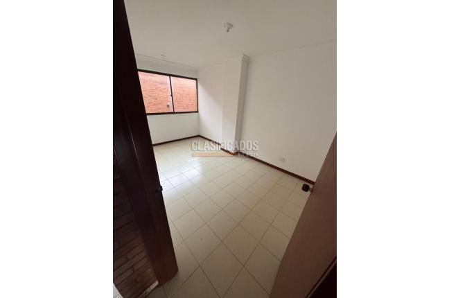 Oficinas y Consultorios, Alquiler, Tequendama - $2.700.000
