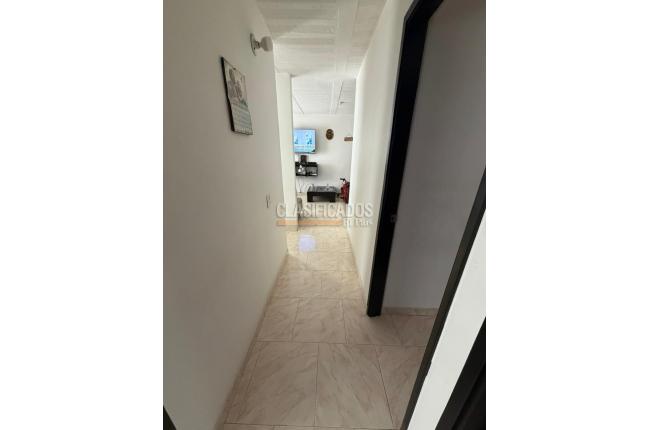 Apartamentos, Venta, Primero de Mayo - $220.000.000
