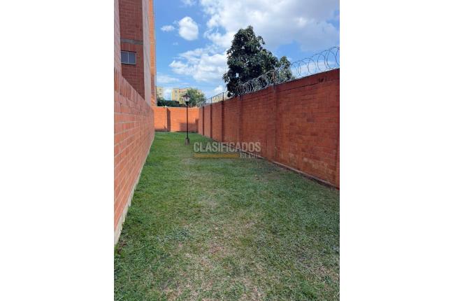 Apartamentos, Venta, Primero de Mayo - $220.000.000