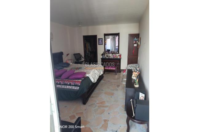 Apartamentos, Venta, Versalles - $450.000.000