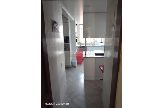 Apartamentos, Venta, Versalles - $450.000.000