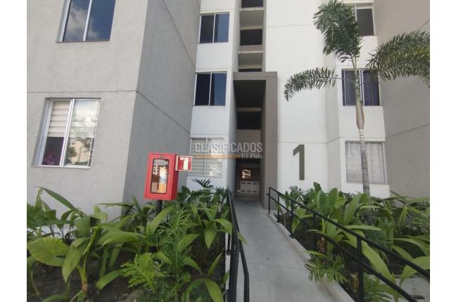 Apartamentos, Alquiler en Yumbo