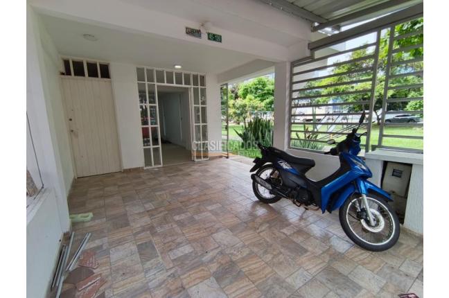 Apartaestudios, Alquiler, Calicanto - $1.300.000