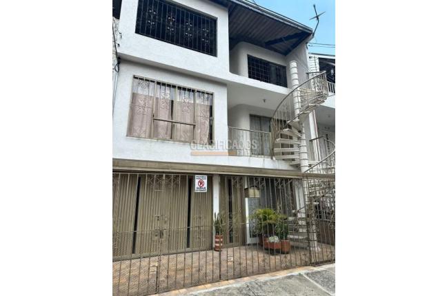 Apartamentos, Alquiler en El Guabal