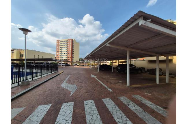 Apartamentos, Venta en Ciudad Jardín