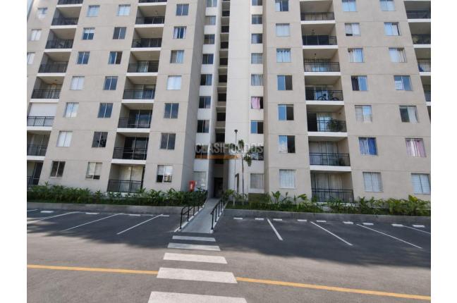 Apartamentos, Alquiler, Yumbo - $1.600.000