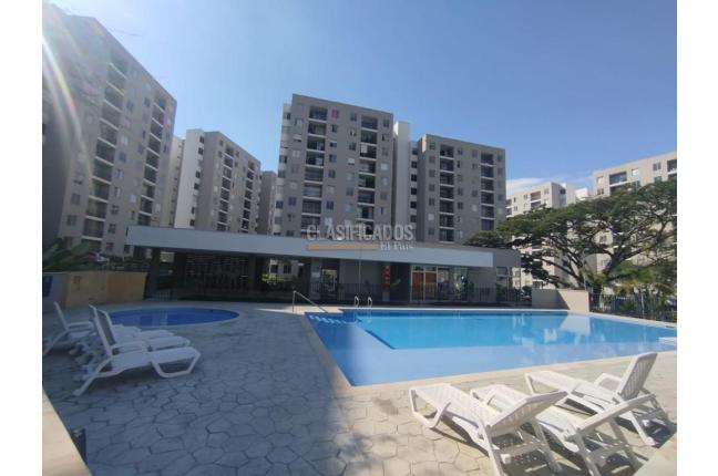 Apartamentos, Alquiler, Yumbo - $1.600.000