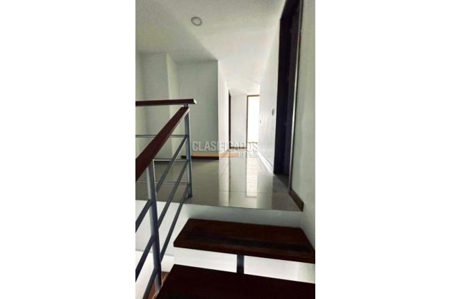 Apartamentos, Venta, La Flora - $500.000.000