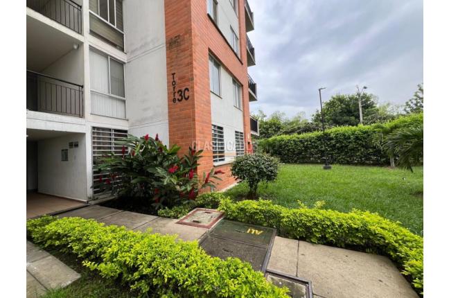 Apartamentos, Alquiler en Ciudad Melendez