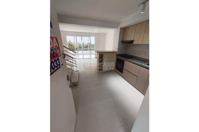 Casas, Alquiler, Ciudad Pacifica - $1.950.000