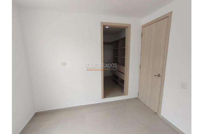 Casas, Alquiler, Ciudad Pacifica - $1.950.000