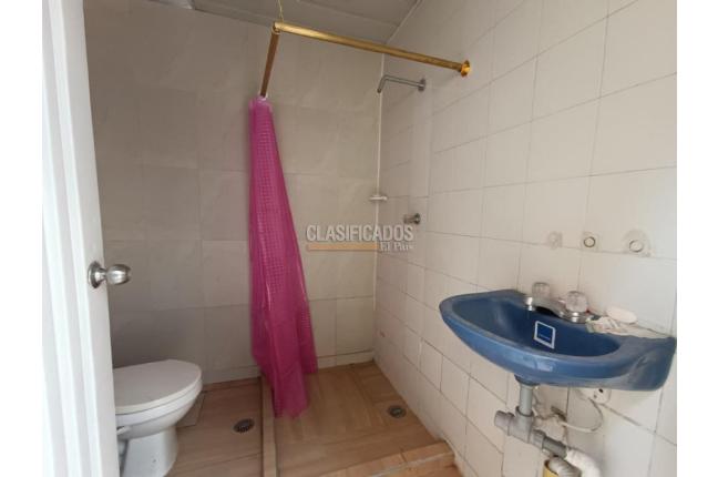 Casas, Alquiler, Santa Mónica Residencial - $5.500.000