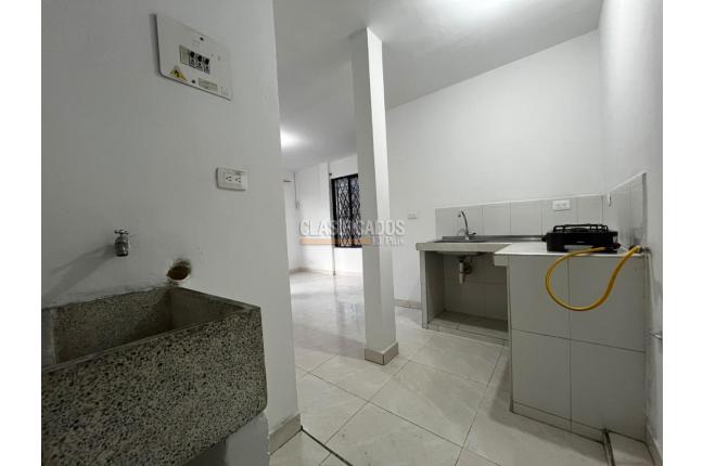 Apartaestudios, Alquiler, Oasis de Comfandi - $650.000