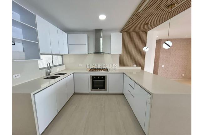 Apartamentos, Venta, Cristales - $1.500.000.000