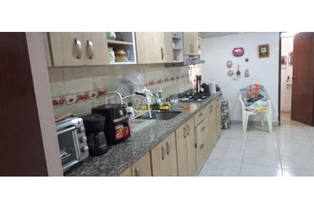 Casas, Venta, La Merced - $615.000.000
