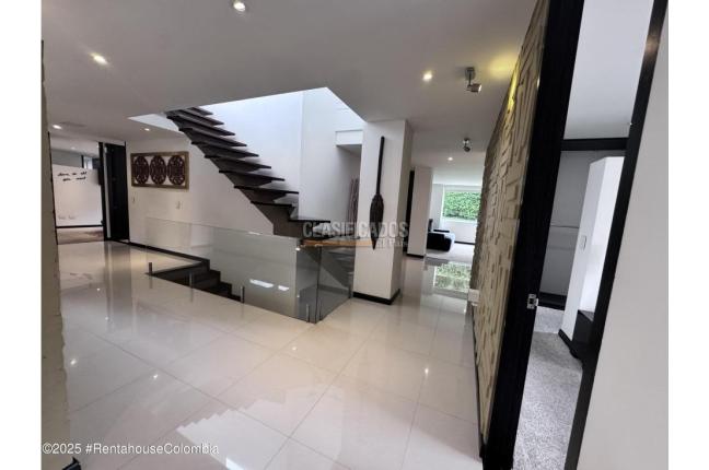 Casas, Alquiler, La Calera - $20.000.000