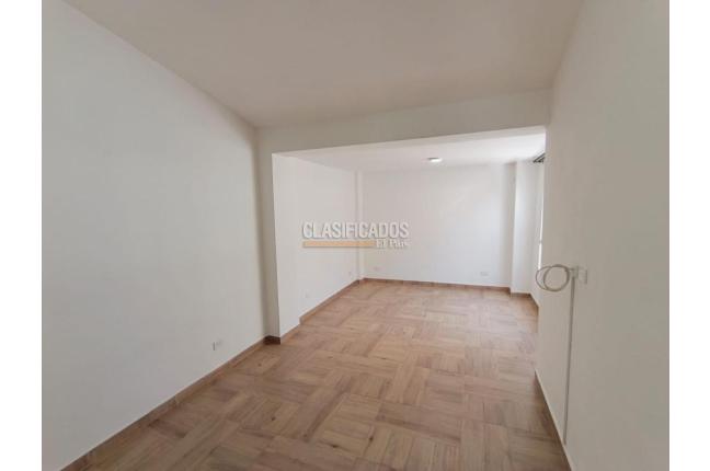 Casas, Alquiler, Ciudad Pacifica - $2.300.000
