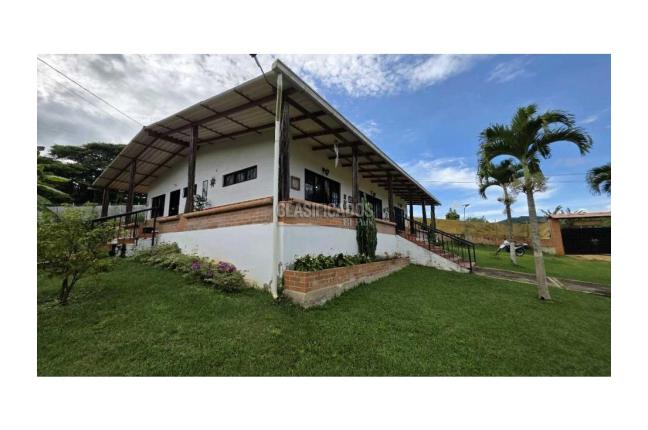 Fincas y Casas Campestres, Venta en La Cumbre