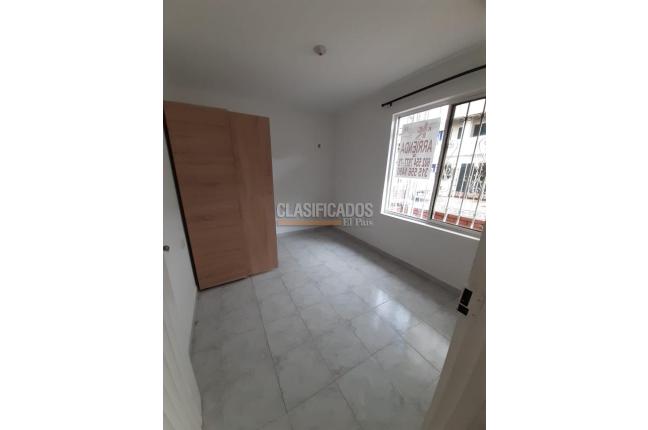 Casas, Alquiler, Caldas - $980.000