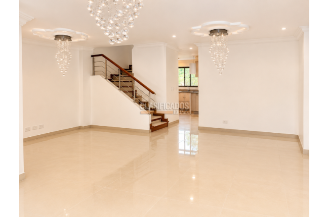 Casas, Venta, San Joaquín - $730.000.000