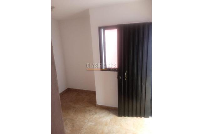Casas, Venta, Primero de Mayo - $430.000.000