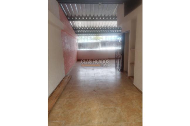 Casas, Venta, Primero de Mayo - $430.000.000
