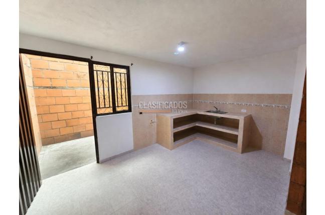 Casas, Alquiler, Palmira - $900.000