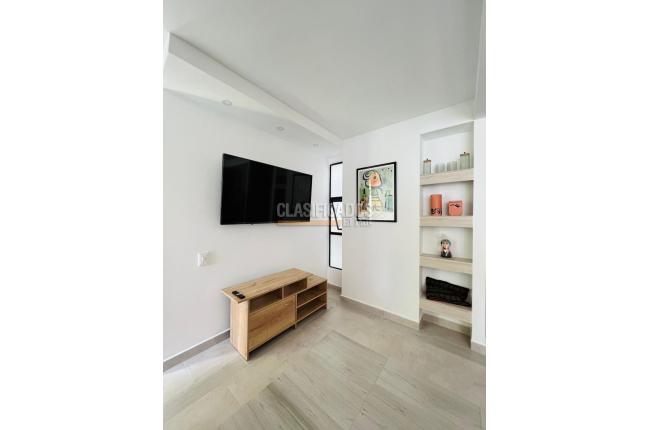 Apartamentos, Alquiler, Ciudad Pacifica - $2.500.000