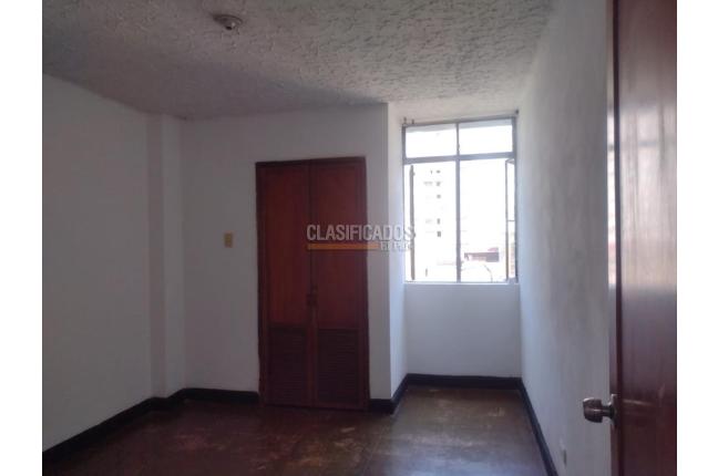 Apartamentos, Alquiler, Versalles - $1.500.000