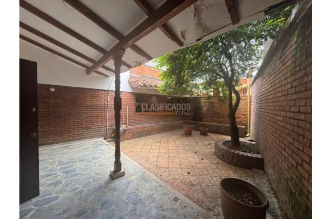 Casas, Alquiler en La Campiña