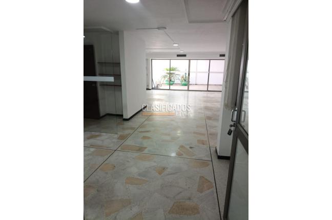 Oficinas y Consultorios, Alquiler en Santa Mónica Residencial