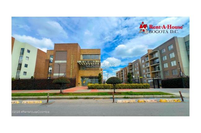 Apartamentos, Venta en Funza