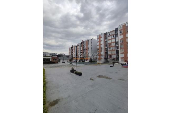 Apartamentos, Venta en Valle del Lili