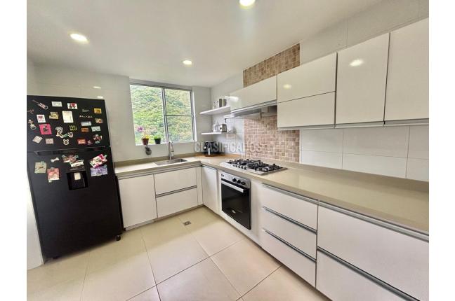 Apartamentos, Alquiler, Aguacatal - $4.000.000