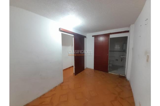 Casas, Alquiler, Bogotá - $1.100.000