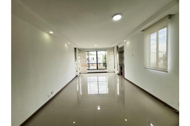 Apartamentos, Venta, Multicentro - $360.000.000