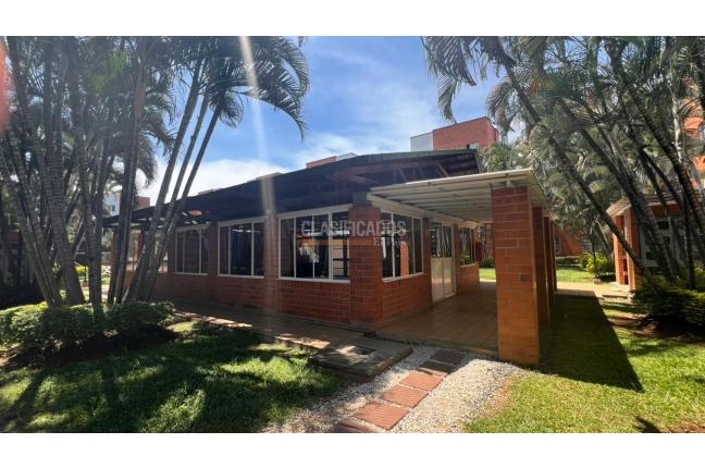 Apartamentos, Venta, Portal de Castilla - $310.000.000