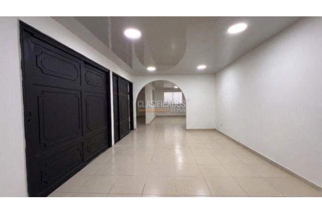 Oficinas y Consultorios, Venta en San Vicente